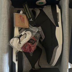 Air Jordan 3 Levi’s Black and White Size: 11