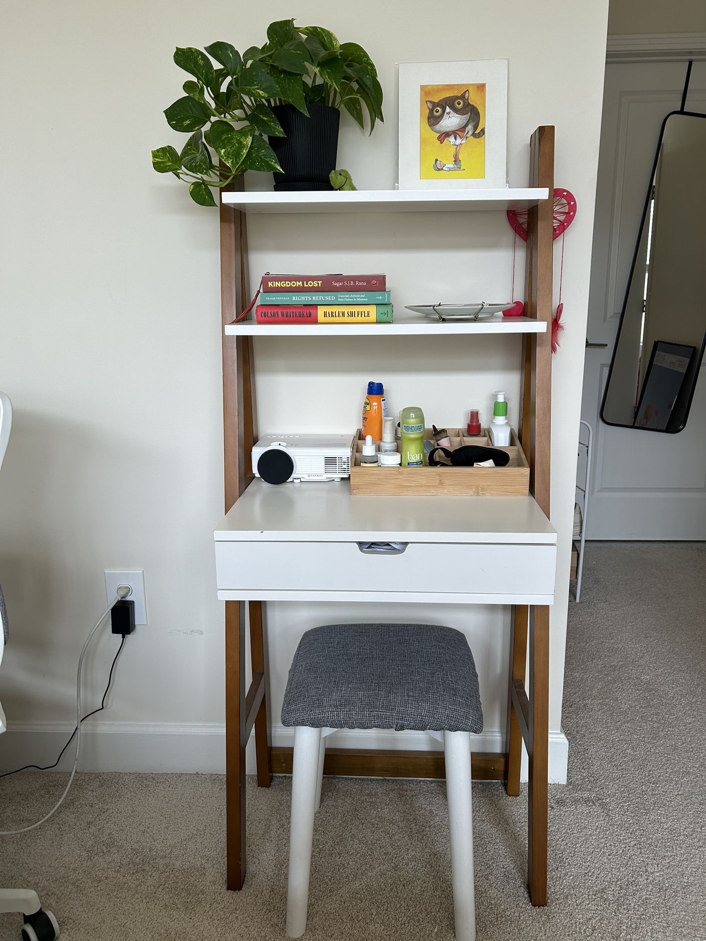 Ladder desk/shelf/vanity