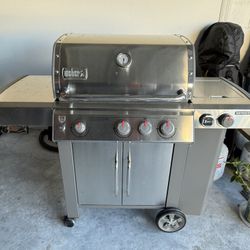 Genesis Gas Grill