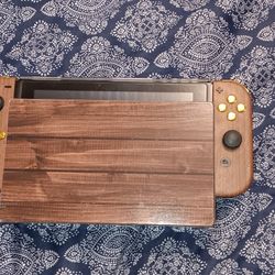 Gold Nintendo Switch V2