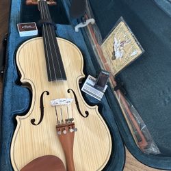 4/4 Blond Violin with New Bow, Digital Tuner, Shoulder Rest, Extra Strings $180 Firm