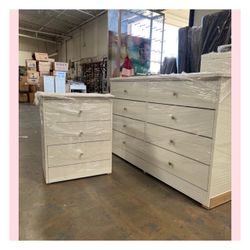 8 drawers and nightstand /  Eight drawers dresser and nightstand