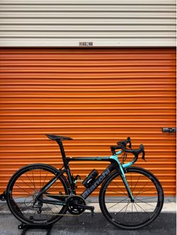 Bianchi Aria Carbon/Campagnolo Potenza 2x11/Vision/Size Medium