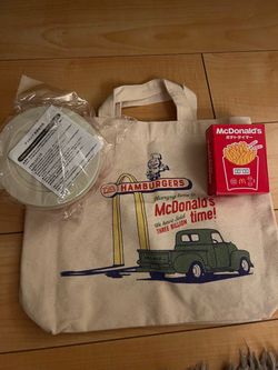 McDonald's & Niko Collaboration Canvas Bag 2-Way Shoulder Tote With Accessories