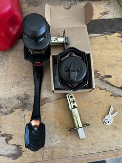 Kwikset Door Handle & Deadbolt