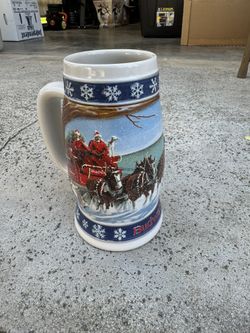 Budweiser Christmas Beer mug 