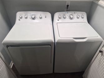 Lavadora y secadora     EG.