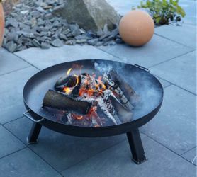 Outdoor steel fire 40 inc brand new