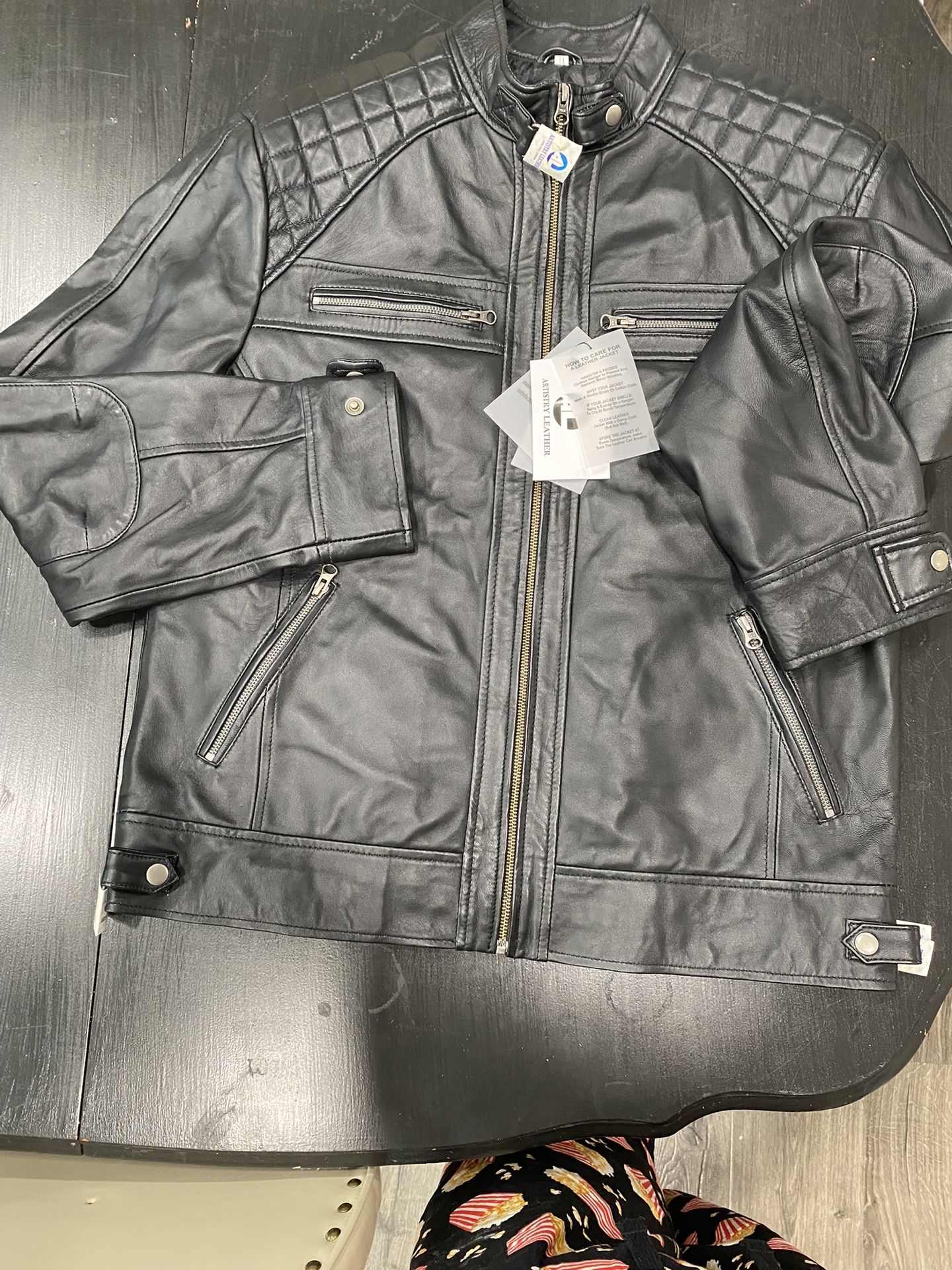 Men’s Leather Jacket