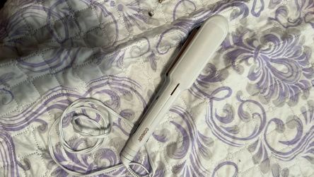 Conair Straightener
