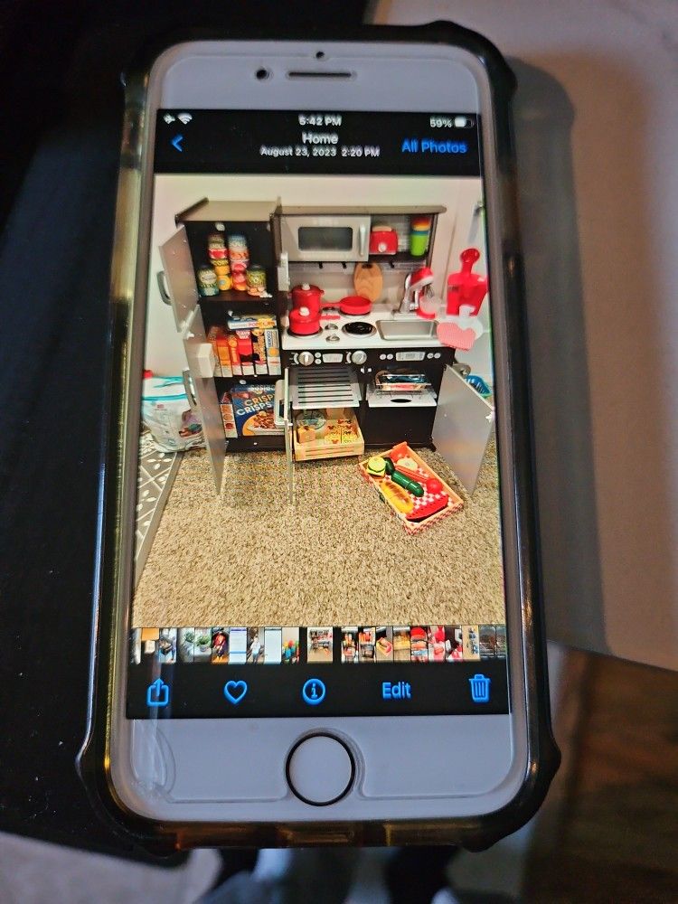 Toy Kitchen Woth Lots Of Stuff