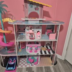 Lol Suprise OMG  Fashion House Playset