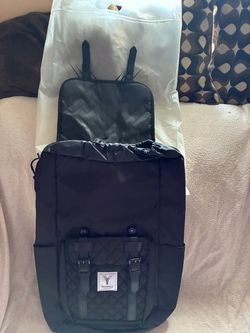 1295 NEW Yaamaya Quilted Bag Backpack$10.00