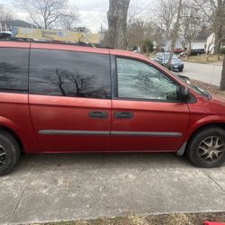 2003 Dodge Caravan
