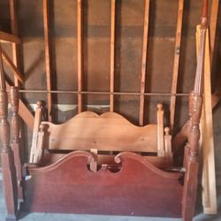 Vintage 4 Post Bed Sold Mahogany 