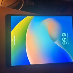 Apple iPad Air (3rd Gen) - 64GB - WIFI