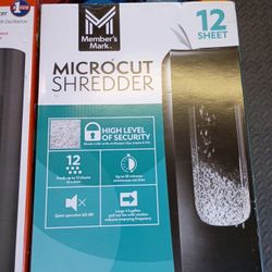 12 Sheet Microcut Shredder