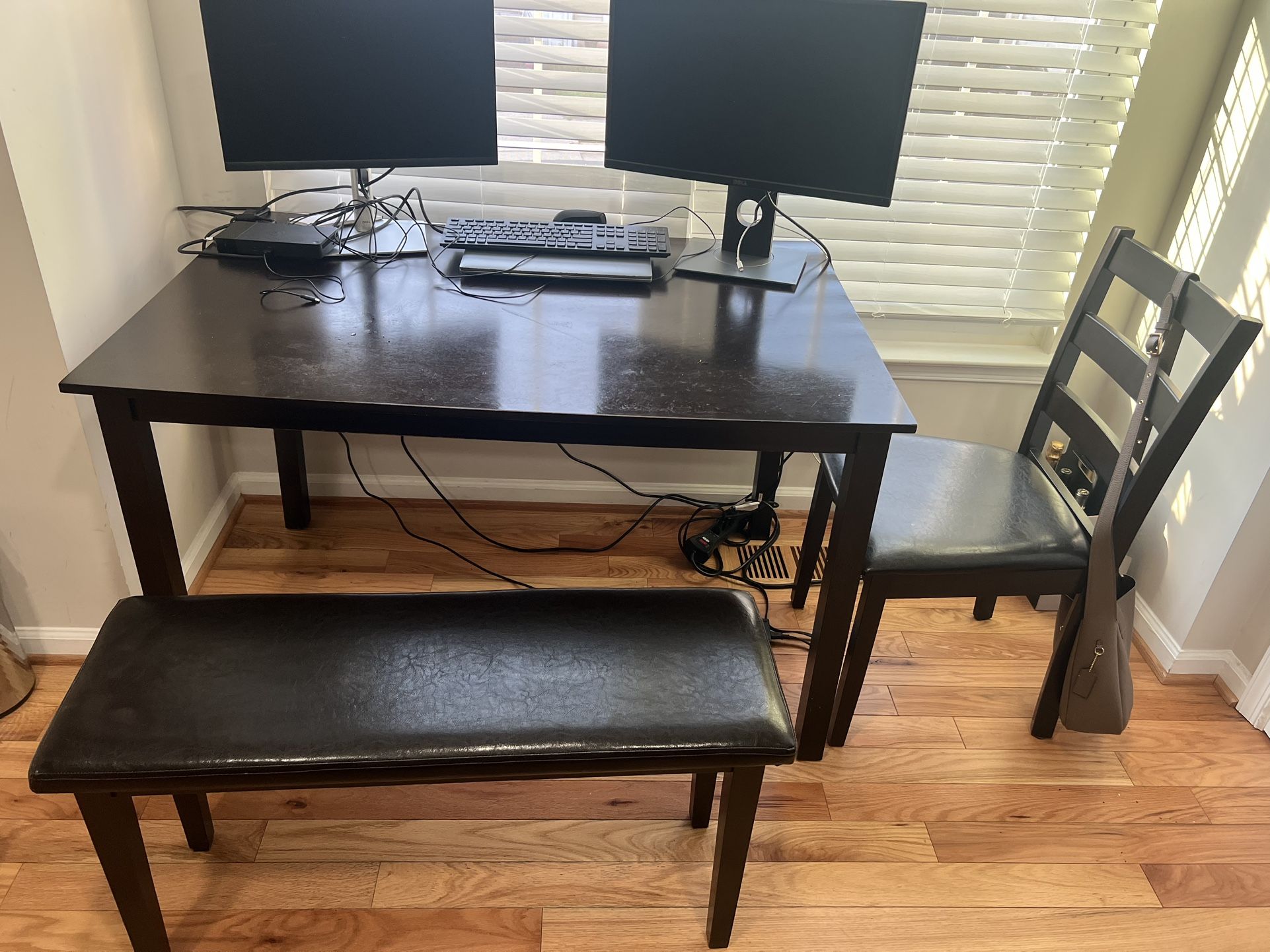 Dinning Table