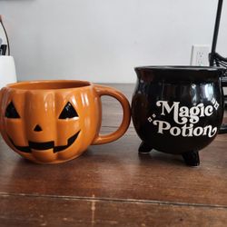 Target Halloween Mug Set