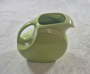 Fiesta Large 67oz Disc Water Pitcher – Chartreuse Green (1(contact info removed))