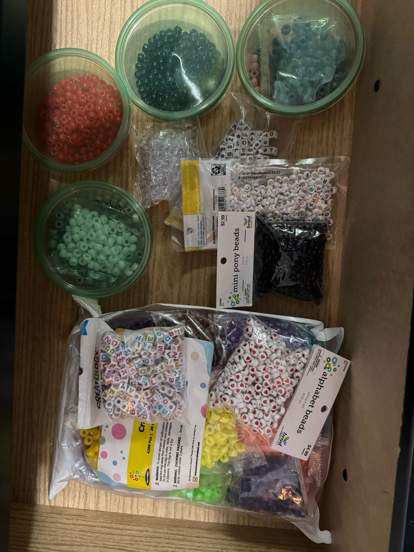Poney Beads And Alphabet