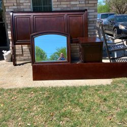 King size bedroom set for sale