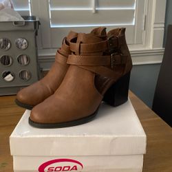 Low Boots