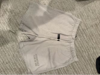 Mens essentials shorts size small