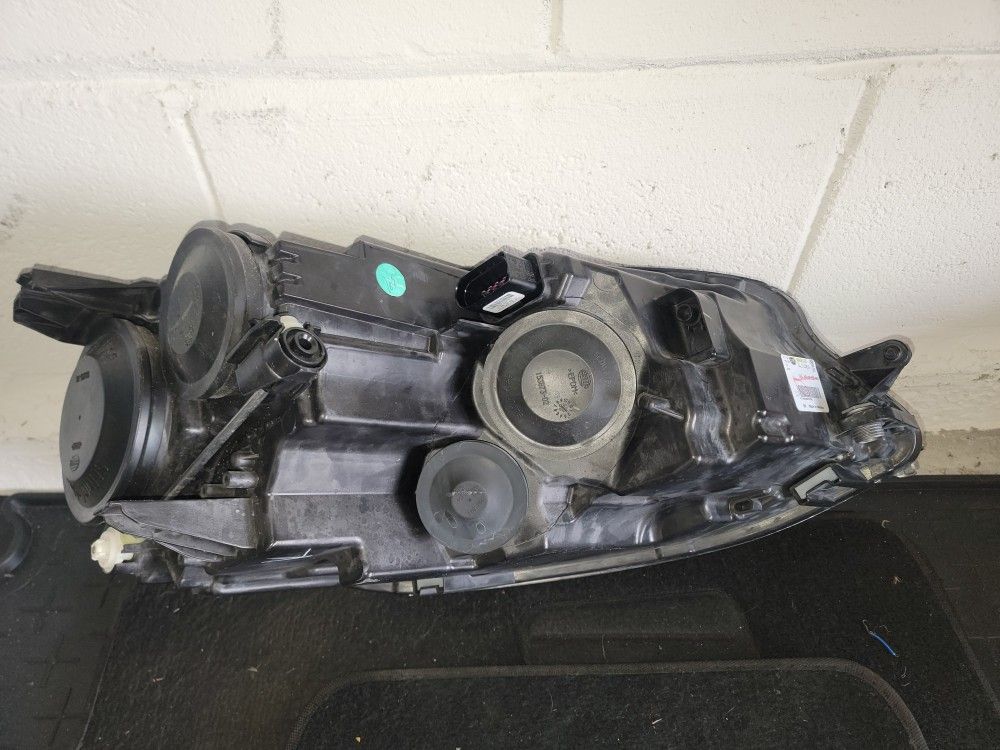 2014-2016 VW Gti Headlights [Pass&driver)