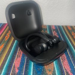 Powerbeats Pro - Black Wireless Headphones