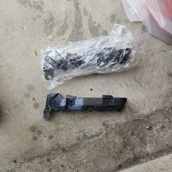 Cr-v Fender & Bumper  Brackets