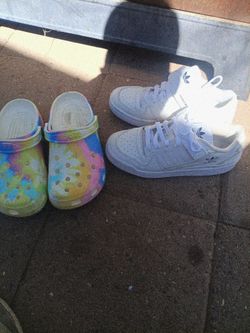 Like new Adidas size 5