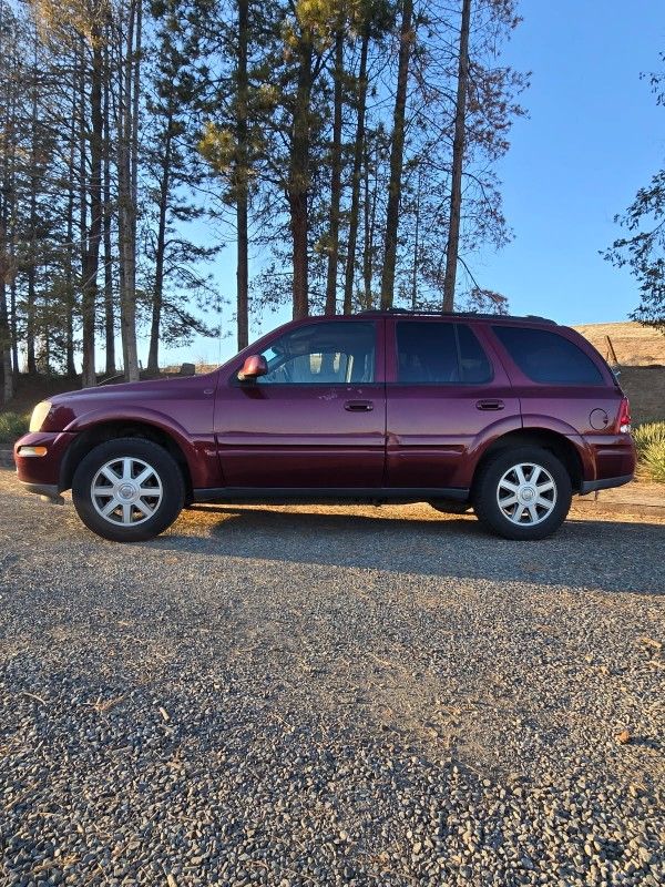 2004 Buick Rainier