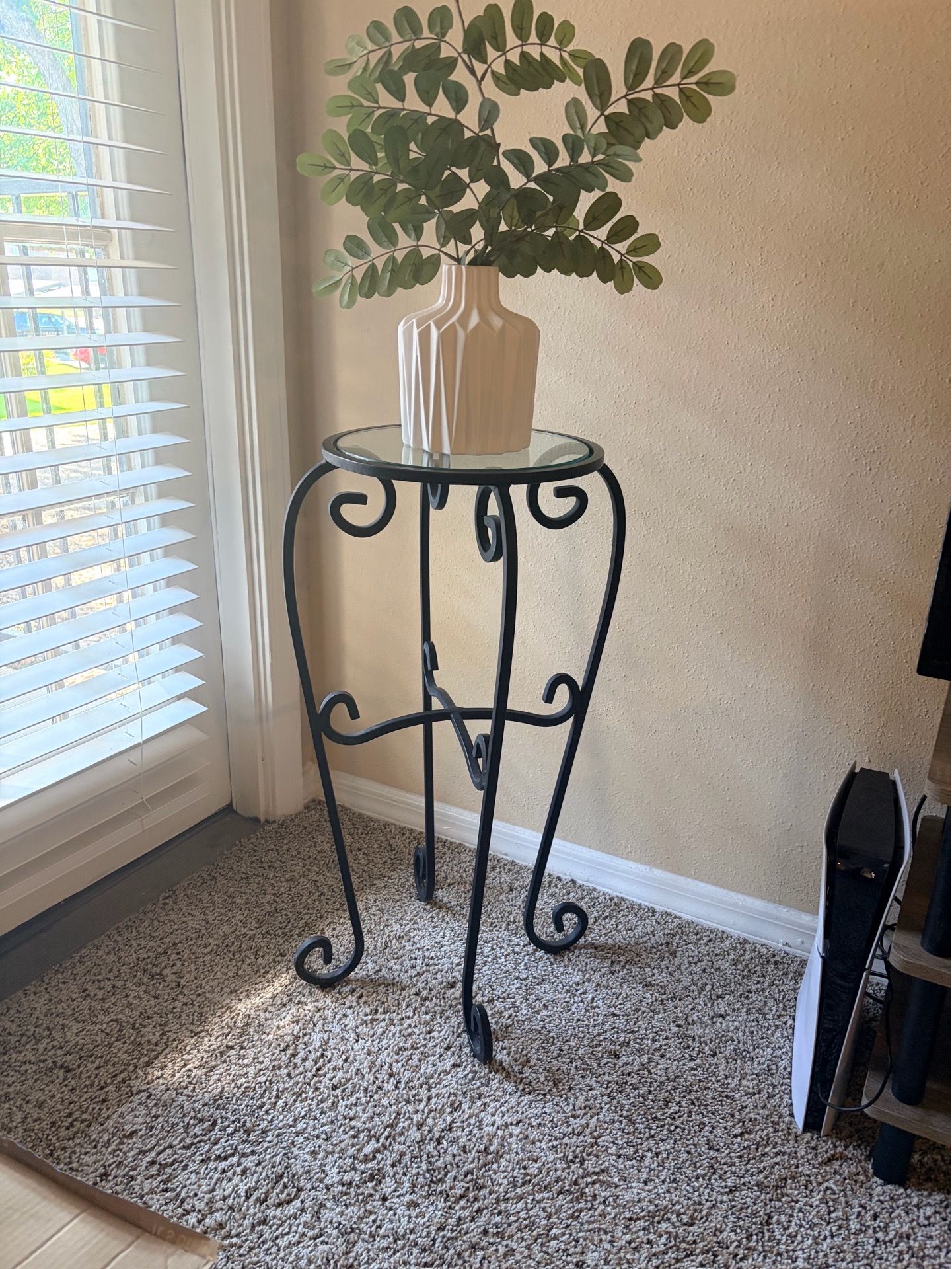 Pier one imports plant stand