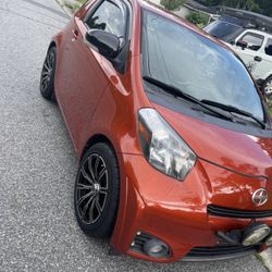 2012 Scion IQ