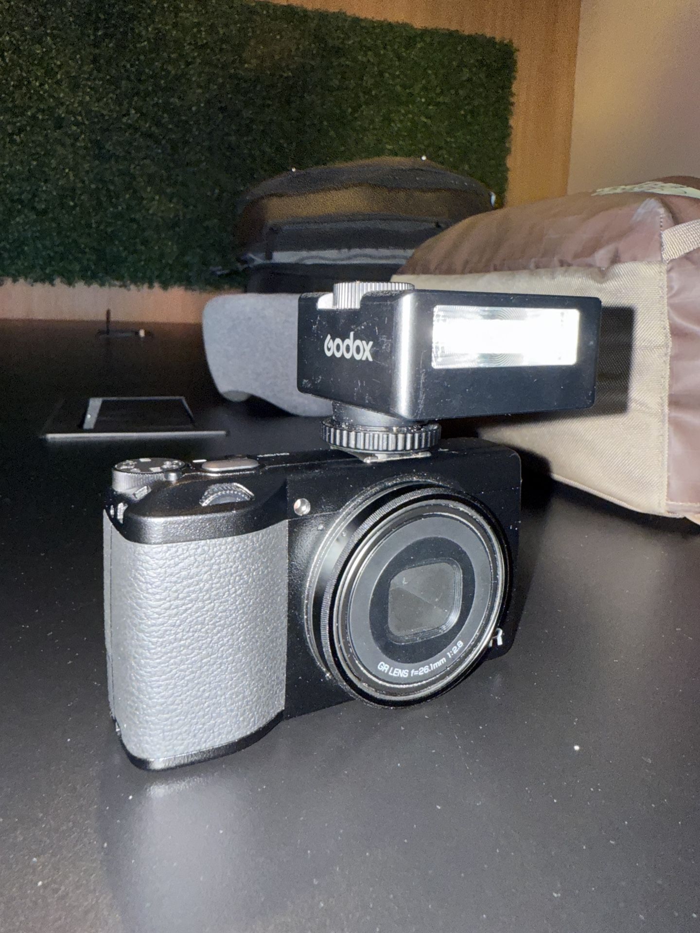 Ricoh GR iii HDF