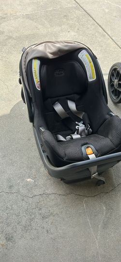 Chicco stroller and car seat bundle