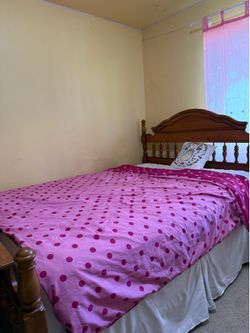 Queen bed