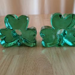 KELLY GREEN HEAVY GLASS SHAMROCK CANDLESTICK HOLDERS VINTAGE BY AGC, INC