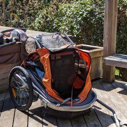 Bicycle trailer