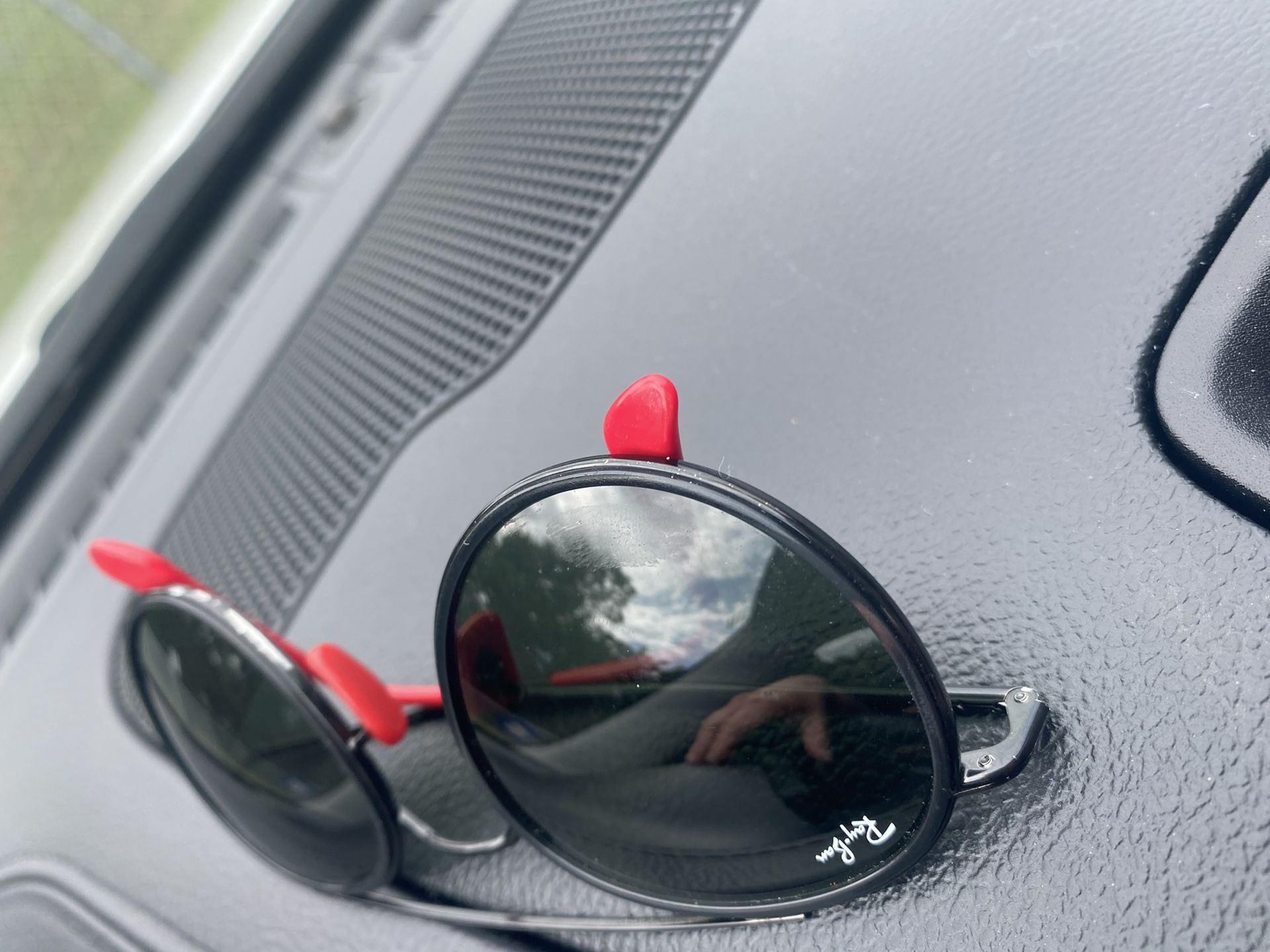 Ray-Ban Ferrari Originals men’s sunglasses