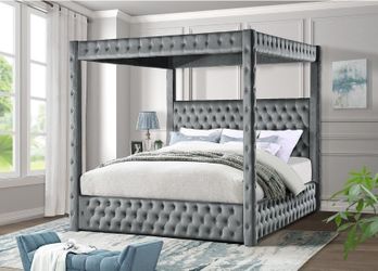 CANOPY PLATFORM BED NEW IN BOX 