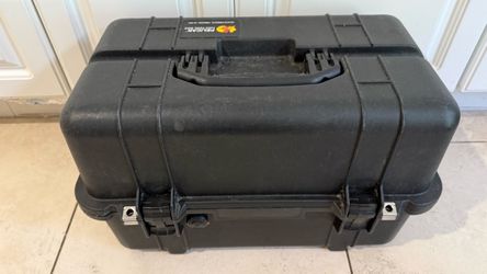 Pelican 1460TOOL Protector Mobile Tool Chest Retail: $344+Tax!!! Preowned, Great Shape Pickup in Irvine/Tustin Is Welcome Adjustable and removable tra