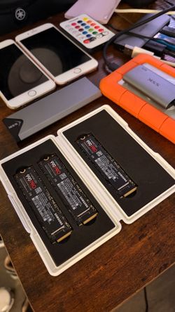 Samsung 990 pro - 4TB and 2TB NVME SSD
