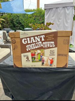 Giant Jenga Tumbling Tower