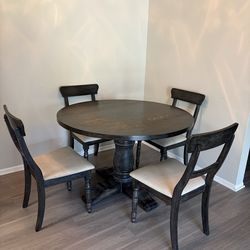 Wooden dinning table set