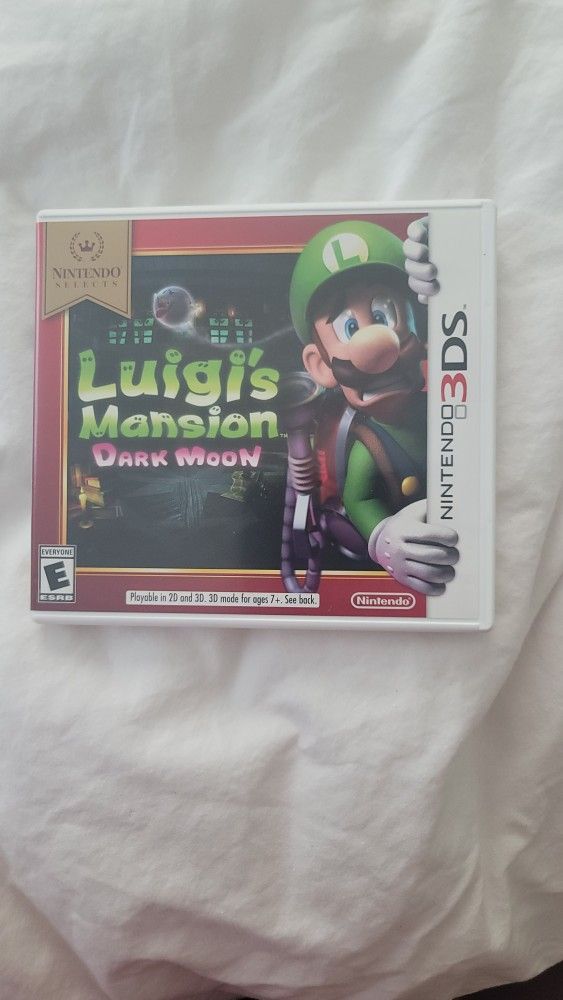 Luigi's Mansion Dark Moon 3DS Nintendo Game.