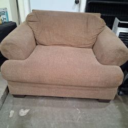 Cloth love seat comfortable