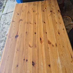 Salad wood beige table 46"x 29 "