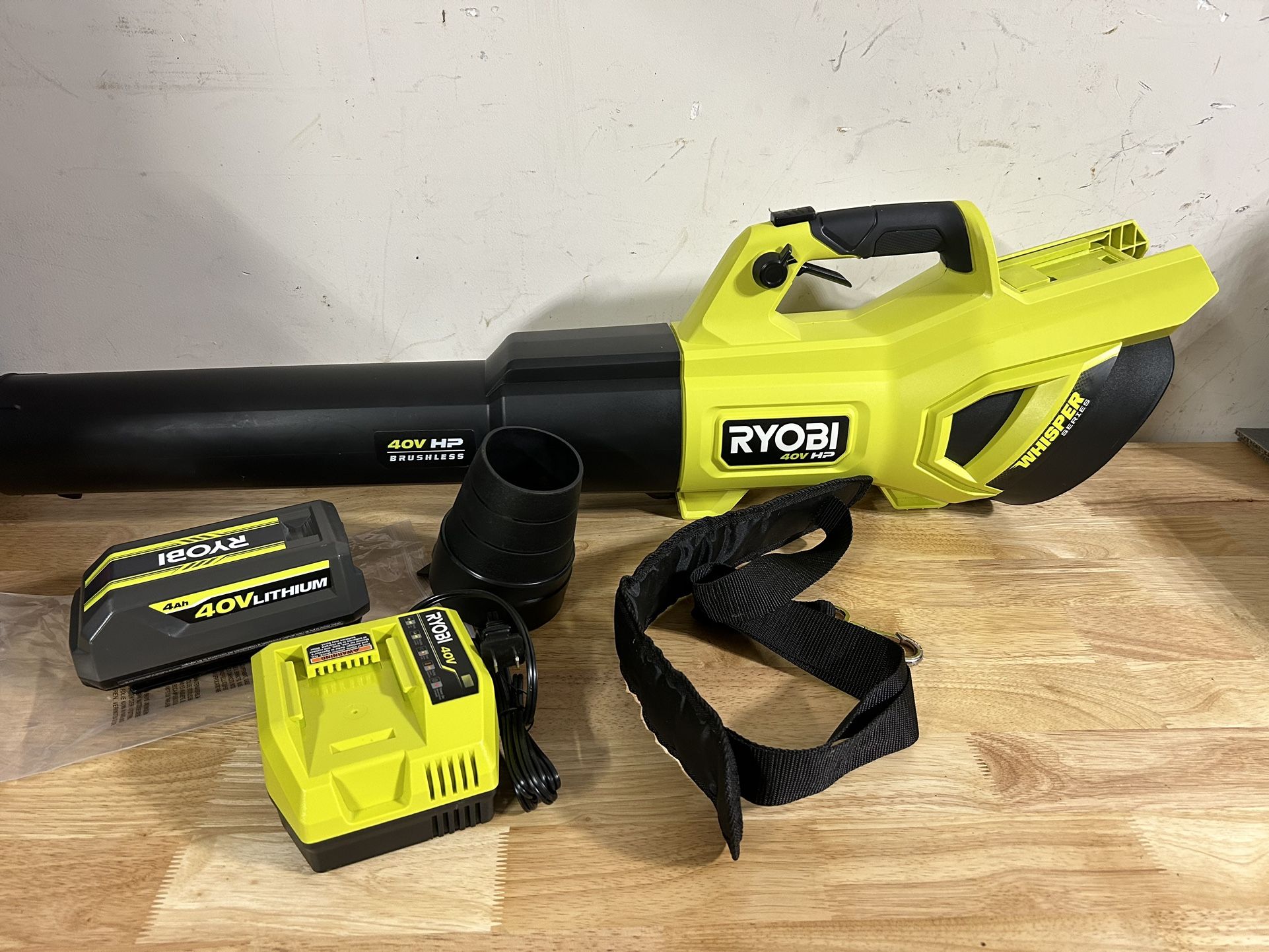 Ryobi 40V HP 650 CFM Leaf Blower Unused Open Box